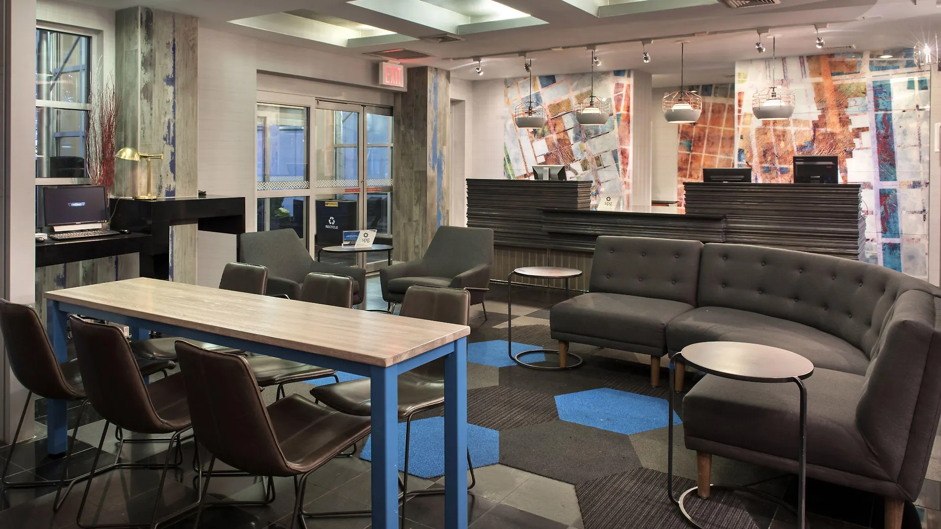 4 Four Points by Sheraton Hotels in Hamm Worth Booking