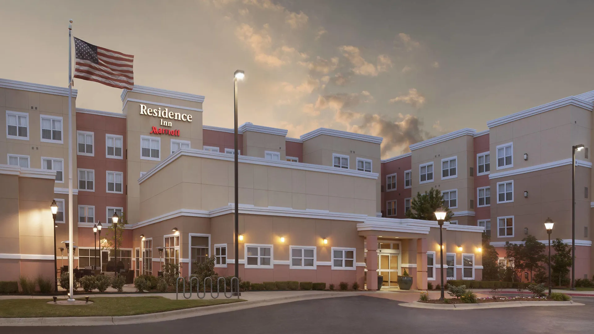 Staying In Oklahoma: 4 Boutique Hotels Compared