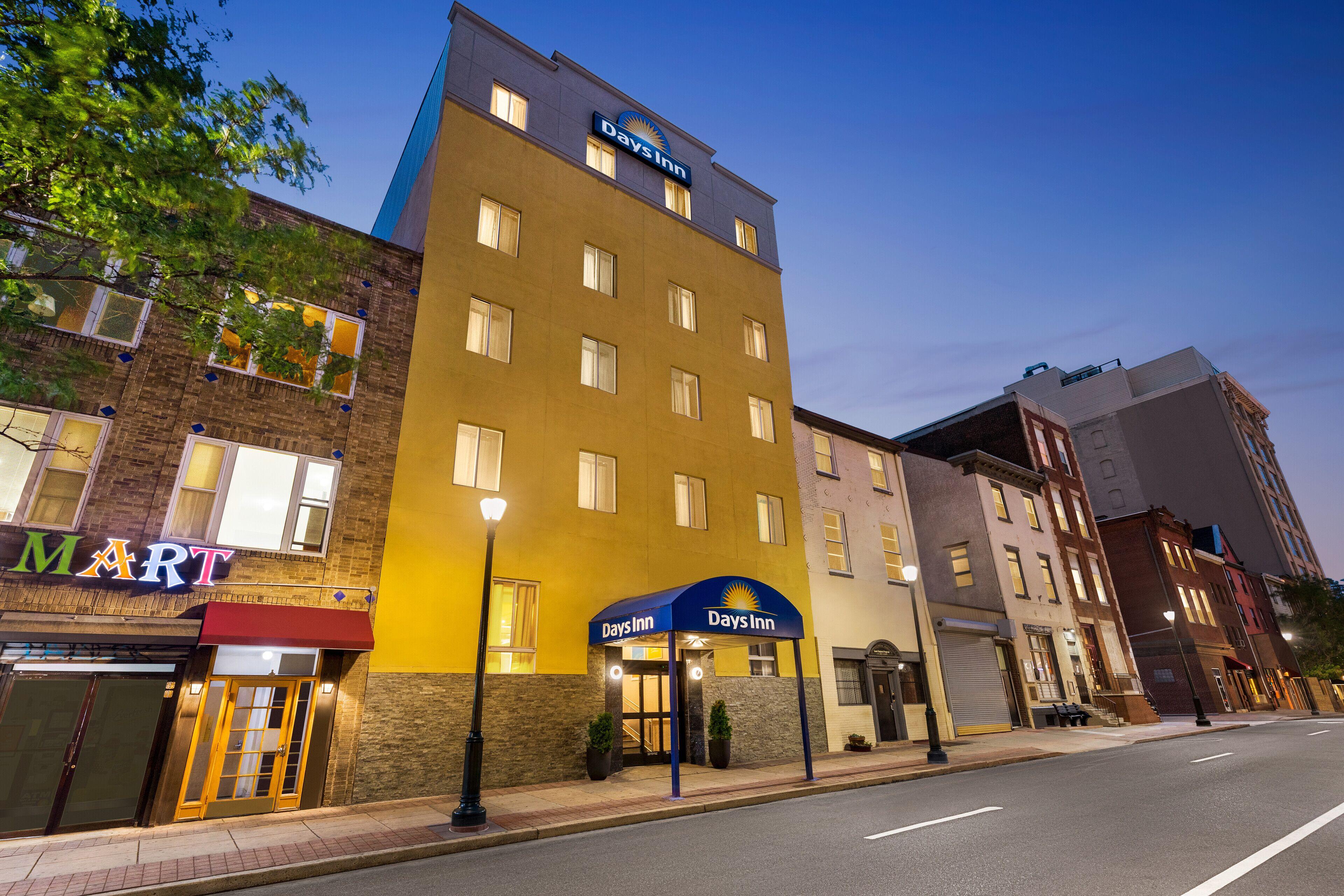 4 Top-Rated Historic Hotels In Philadelphia City Center