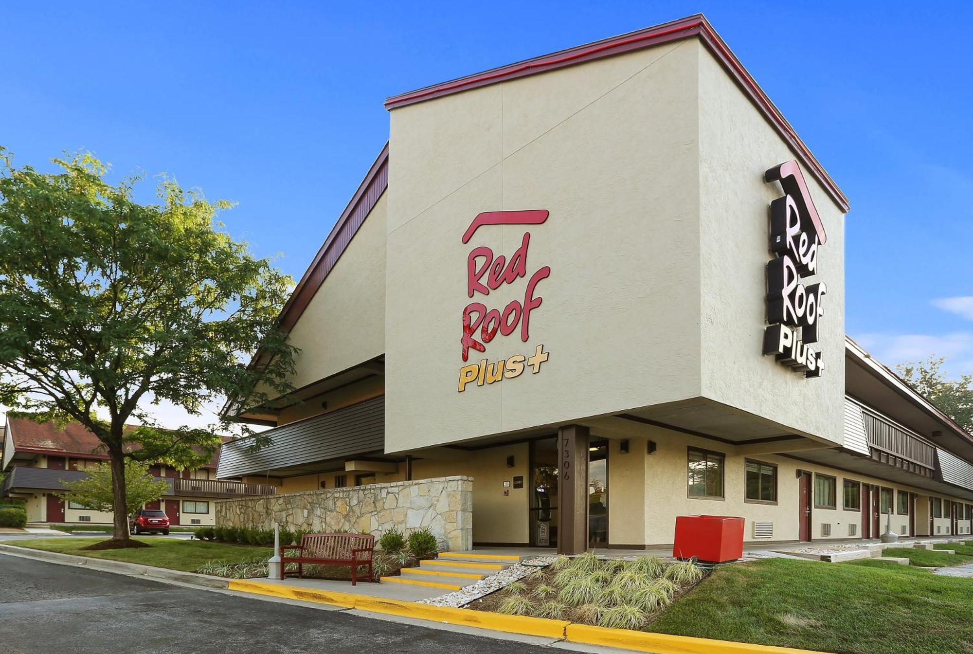 4 Top-Rated 3-Star Hotels Close to Rockburn Branch Park